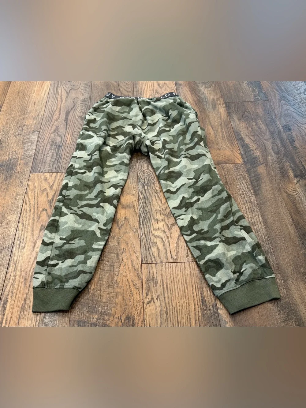 Old Navy Boys Green Camo Pajama Pants, Size Large (10-12)